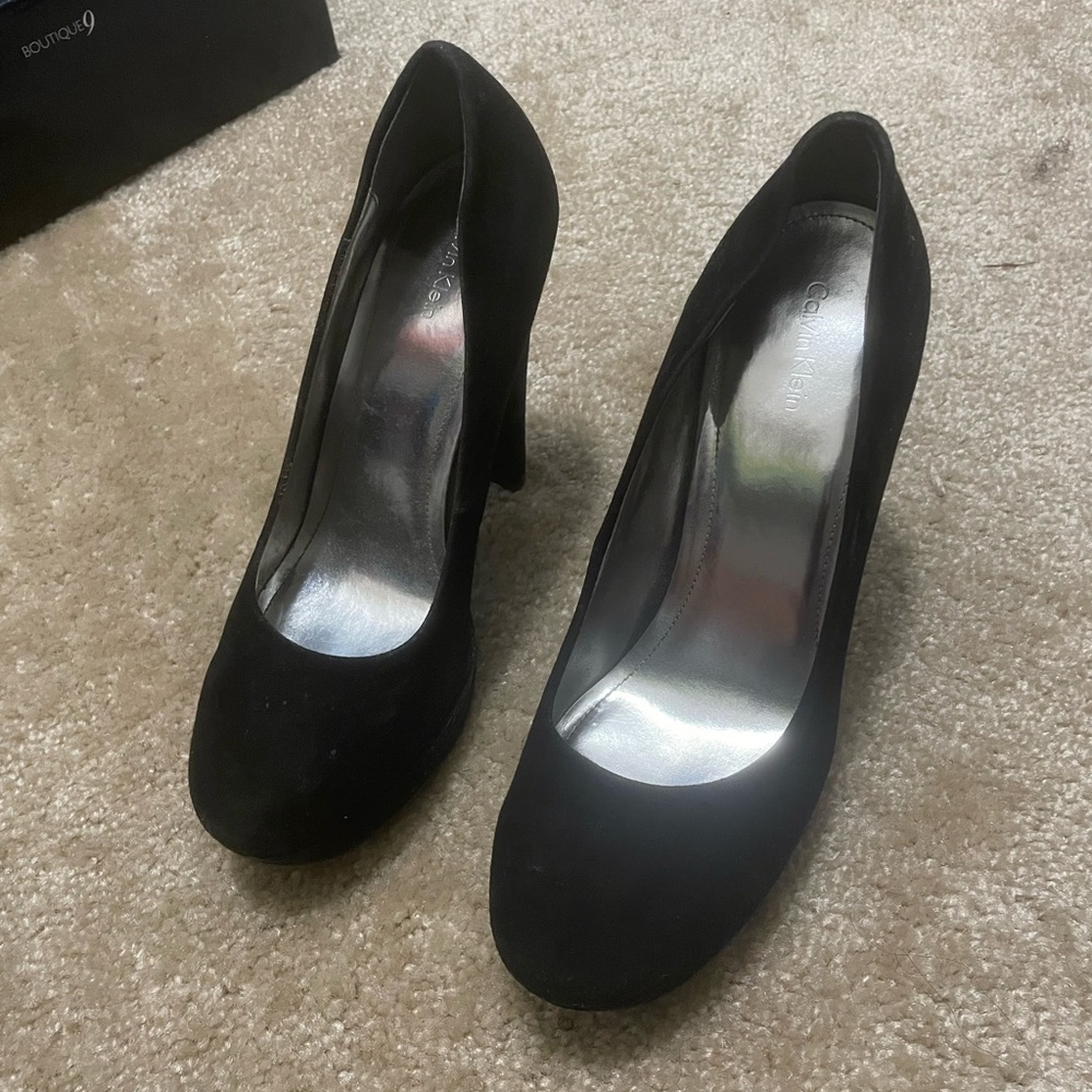 Calvin Klein pumps